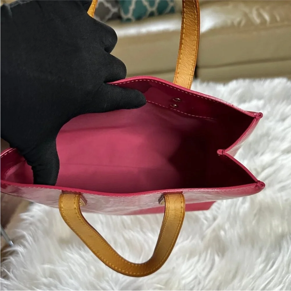 Authentic Louis Vuitton Cerise Monogram Vernis
Reade PM Tote - Picture 8 of 13
